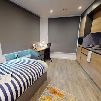 Gold Studio - Image 4